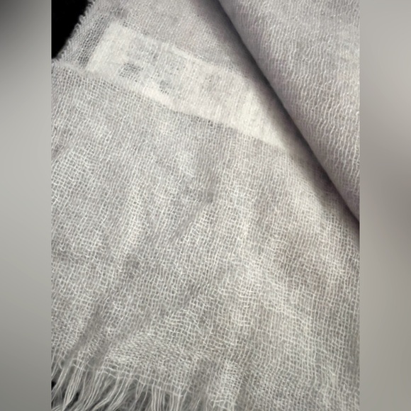 100% cashmere FALCONERI scarf - Picture 3 of 5